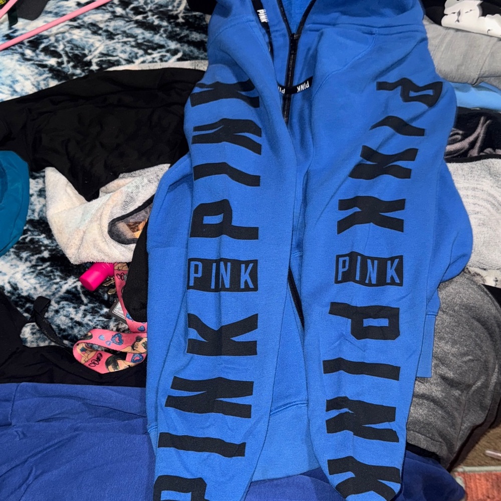 PINK Victoria's Secret Blue Hoodie - Picture 8 of 10
